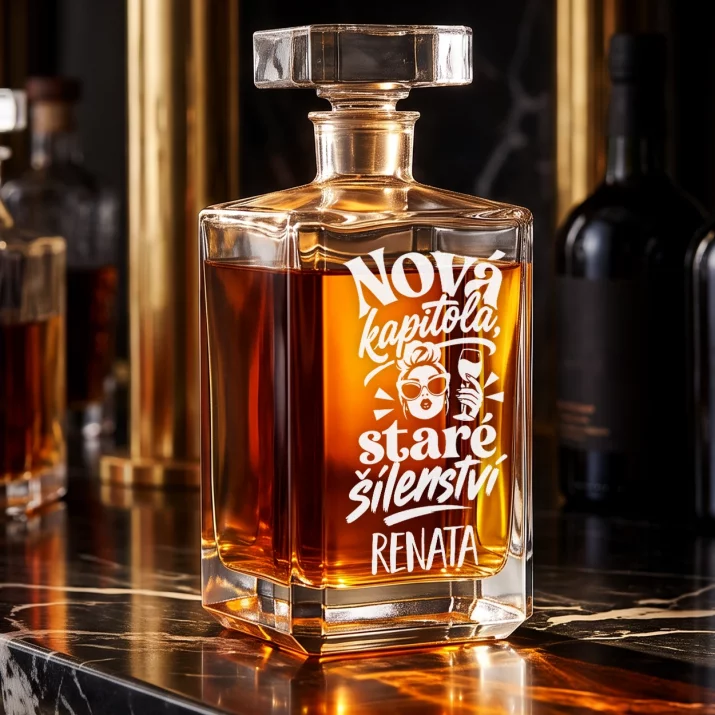 Personalizovaná Karafa Na Whisky K 18 Narozeninám Dárek Pro Ženu: Nová Kapitola, Staré Personalizovaná Karafa Na Whisky K 18 Narozeninám Dárek Pro Ženu: Nová Kapitola, Staré