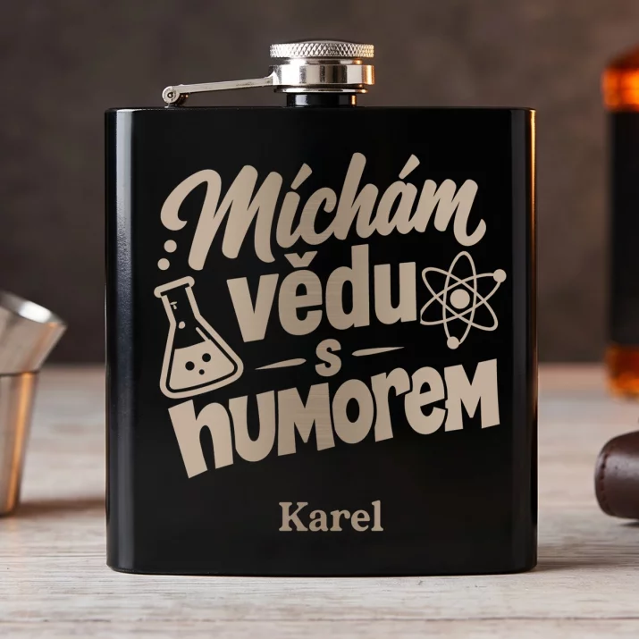 Placatka S Gravírováním Pro Chemika Dárek Pro Muže: Míchám Vědu S Humorem Placatka S Gravírováním Pro Chemika Dárek Pro Muže: Míchám Vědu S Humorem