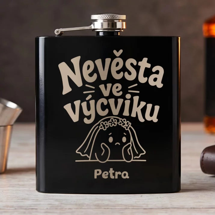 Placatka S Gravírováním Pro Nevěstu Dárek Ke Svatbě Pro Ženu: Nevěsta Ve Výcviku