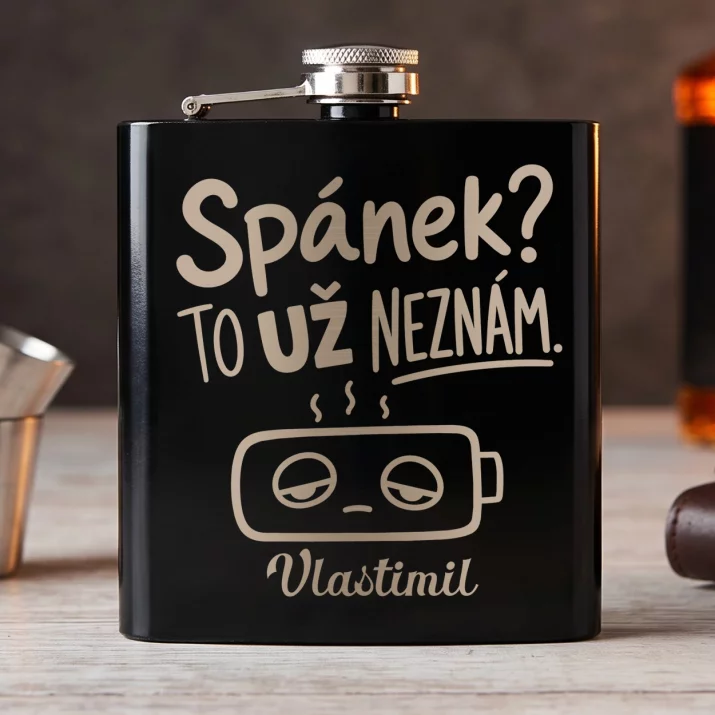Placatka S Gravírováním Pro Novopečeného Tatínka Dárek Ke Dni Otců Pro Muže: Spánek? To Už Neznám Placatka S Gravírováním Pro Novopečeného Tatínka Dárek Ke Dni Otců Pro Muže: Spánek? To Už Neznám