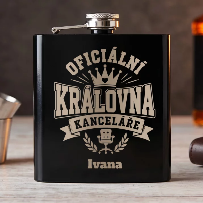 Placatka S Gravírováním Pro Kolegyni Dárek Pro Ženu: Oficiální Královna Placatka S Gravírováním Pro Kolegyni Dárek Pro Ženu: Oficiální Královna