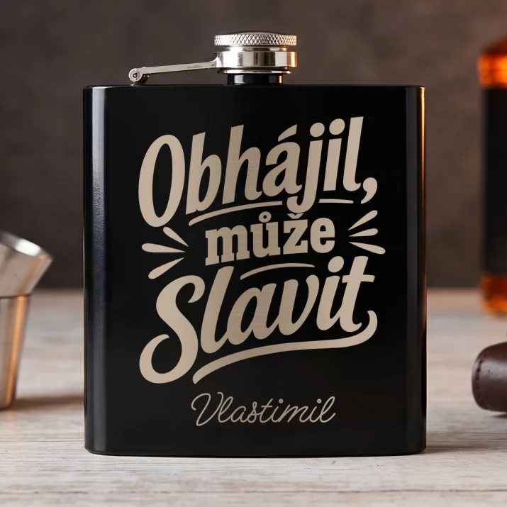 Placatka S Gravírováním K Obhajobě Diplomové Práce Dárek Pro Muže: Obhájil, Může Slavit