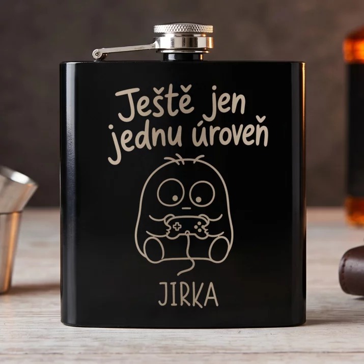 Placatka S Gravírováním Pro Gamera Dárek Pro Muže: Ještě Jen Jednu Úroveň