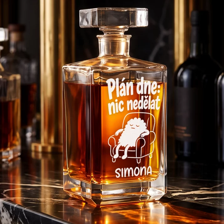 Personalizovaná Karafa Na Whisky Pro Důchodkyni Dárek K Odchodu Do Důchodu Pro Ženu: Plán Dne: Nic Nedělat