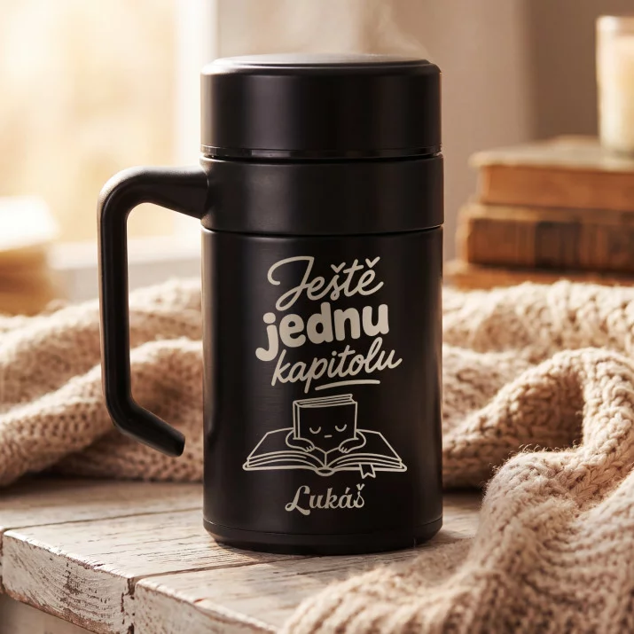 Termohrnek S Uchem 400 Ml Pro Knihomola Dárek Pro Muže: Ještě Jednu Kapitolu