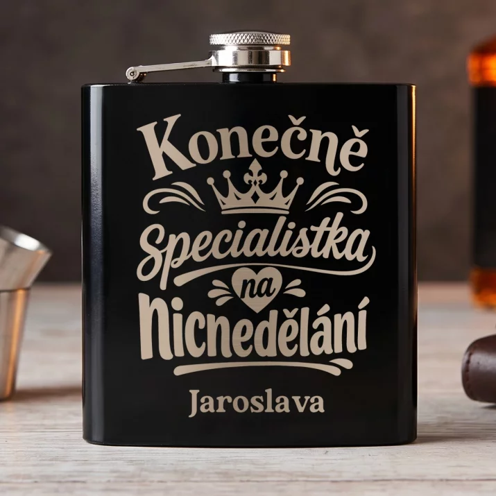Placatka S Gravírováním K Odchodu Do Důchodu Dárek Pro Důchodce Ženu: Konečně Specialistka Na