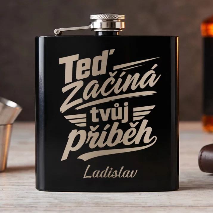 Placatka S Gravírováním K 18 Narozeninám Dárek Pro Muže: Teď Začíná Tvůj Příběh