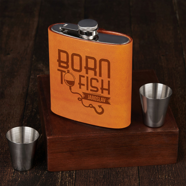Born to fish - Placatka v koženém pouzdře
