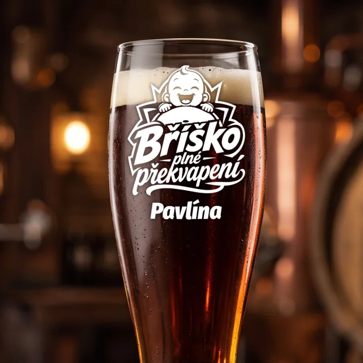 Sklenice Na Pivo S Gravírováním Pro Těhotnou Dárek Ke Dni Matek Pro Ženu: Bříško Plné Překvapení Sklenice Na Pivo S Gravírováním Pro Těhotnou Dárek Ke Dni Matek Pro Ženu: Bříško Plné Překvapení
