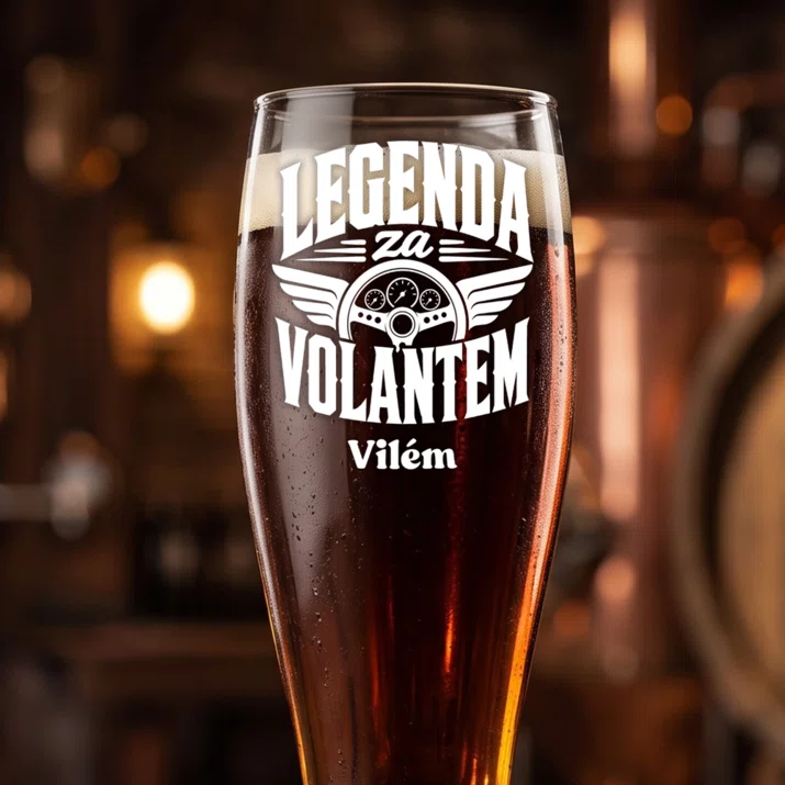 Sklenice Na Pivo S Gravírováním Pro Instruktora Autoškoly Dárek Pro Muže: Legenda Za Volantem Sklenice Na Pivo S Gravírováním Pro Instruktora Autoškoly Dárek Pro Muže: Legenda Za Volantem