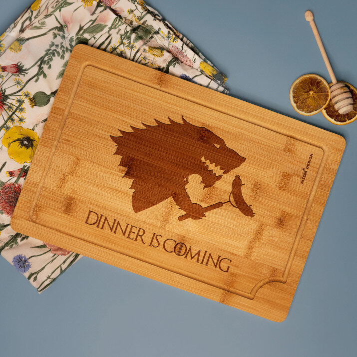 Dinner is coming - Prkénko s gravírováním