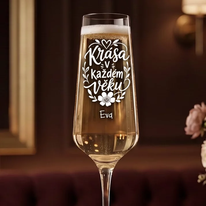 Sklenice Na Šampaňské Pro Zralou Ženu Dárek Pro Ženu: Krása V Každém Věku Sklenice Na Šampaňské Pro Zralou Ženu Dárek Pro Ženu: Krása V Každém Věku