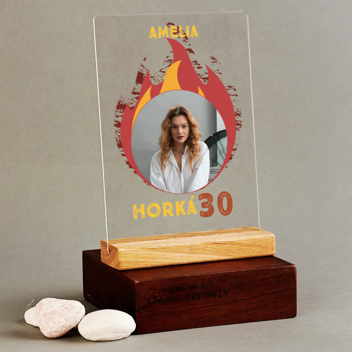 Horká 30 - Tisk na akrylovém skle se stojanem