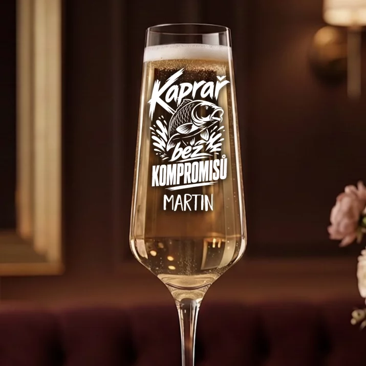 Sklenice Na Šampaňské Pro Kapraře Dárek Pro Muže: Kaprař Bez Kompromisů Sklenice Na Šampaňské Pro Kapraře Dárek Pro Muže: Kaprař Bez Kompromisů