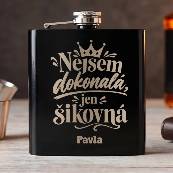 Placatka S Gravírováním Pro Ženu Dárek Pro Ženu: Nejsem Dokonalá, Jen
