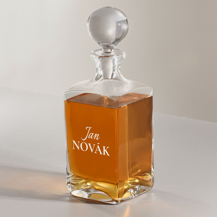 Jméno a příjmení - Karafa na whisky 1l