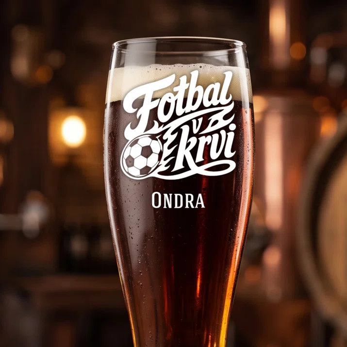 Sklenice Na Pivo S Gravírováním Pro Fotbalistu Dárek Pro Muže: Fotbal V Krvi