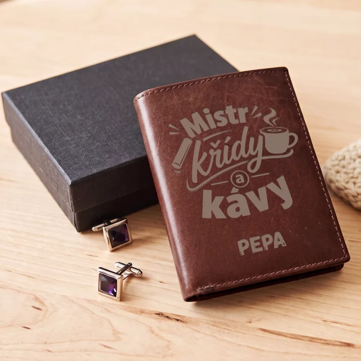 Personalizovaná Kožená Peněženka Pro Učitele Dárek Pro Učitelku Ke Dni Učitelů Muže: Mistr Křídy A Kávy Personalizovaná Kožená Peněženka Pro Učitele Dárek Pro Učitelku Ke Dni Učitelů Muže: Mistr Křídy A Kávy