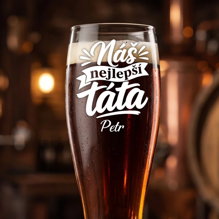 Sklenice Na Pivo S Gravírováním Ke Dni Otců Dárek Pro Tatínka Muže: Náš Nejlepší Táta Sklenice Na Pivo S Gravírováním Ke Dni Otců Dárek Pro Tatínka Muže: Náš Nejlepší Táta