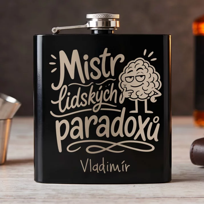 Placatka S Gravírováním Pro Psychologa Dárek Pro Muže: Mistr Lidských Paradoxů Placatka S Gravírováním Pro Psychologa Dárek Pro Muže: Mistr Lidských Paradoxů