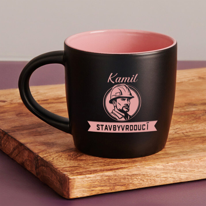 Stavbyvedoucí - Černý keramický hrnek Stavbyvedoucí - Černý keramický hrnek