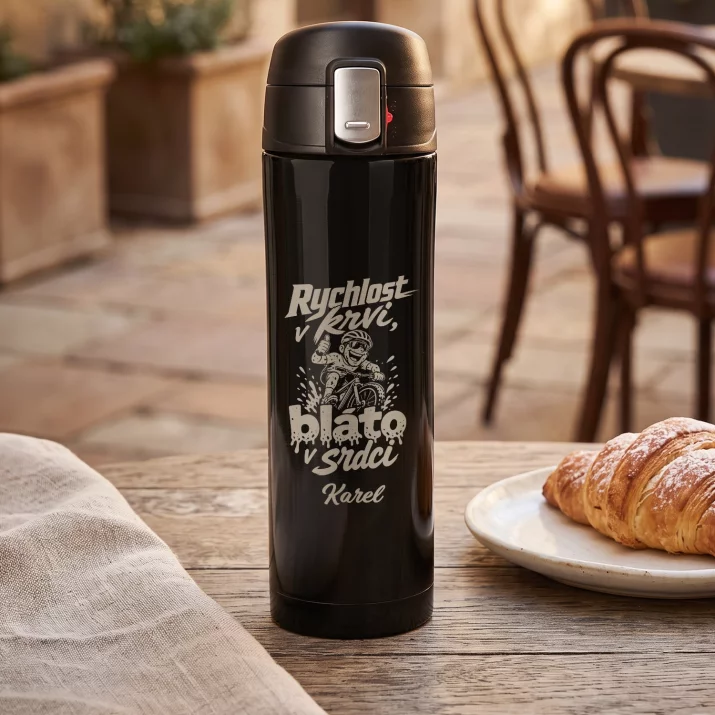 Termohrnek 440ml Pro Cyklistu Dárek Pro Muže: Rychlost V Krvi, Bláto V