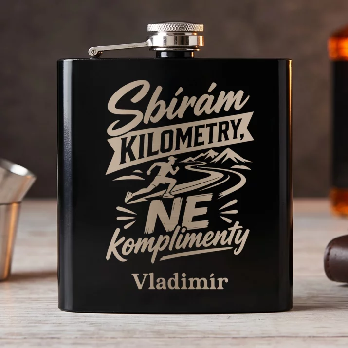 Placatka S Gravírováním Pro Běžce Dárek Pro Muže: Sbírám Kilometry, Ne Placatka S Gravírováním Pro Běžce Dárek Pro Muže: Sbírám Kilometry, Ne