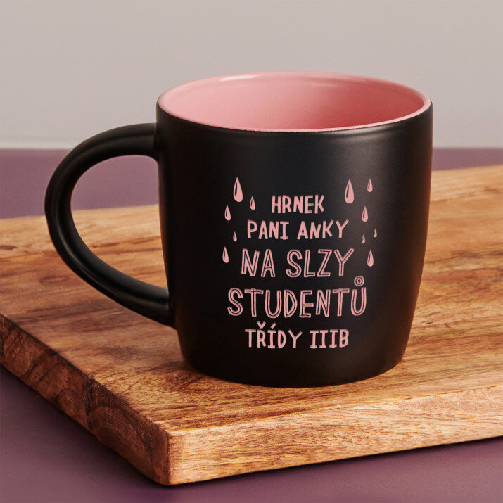 Slzy studentů - Černý keramický hrnek Slzy studentů - Černý keramický hrnek