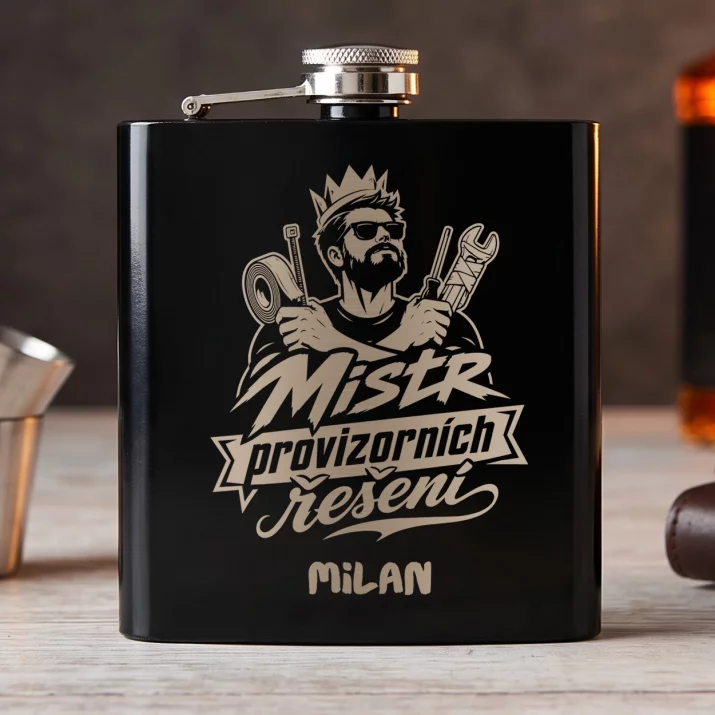 Placatka S Gravírováním Pro Muže Dárek Pro Muže: Mistr Provizorních Řešení Placatka S Gravírováním Pro Muže Dárek Pro Muže: Mistr Provizorních Řešení