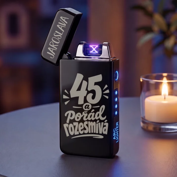 Personalizovaný Plazmový Zapalovač Pro 45Letou Ženu Dárek K 45 Narozeninám Pro Ženu: 45 A Pořád Rozesmívá