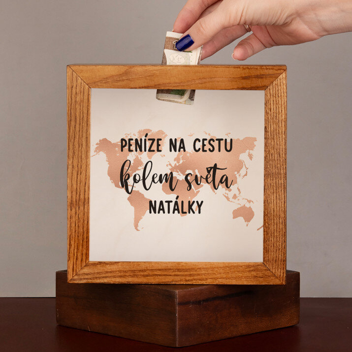 Na cestu kolem světa - Dřevěné prasátko