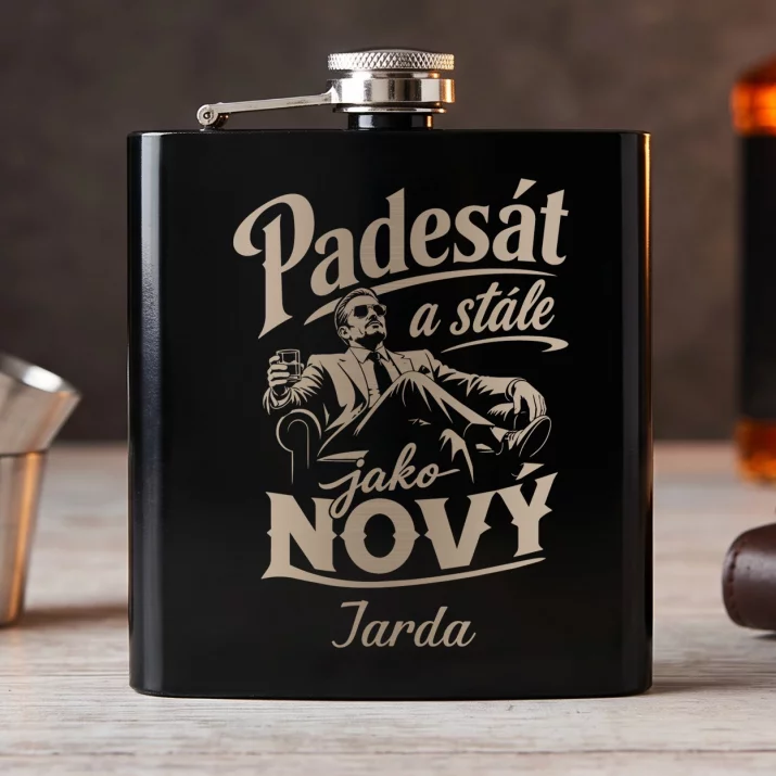 Placatka S Gravírováním K 50 Dárek K 50 Narozeninám Pro Muže: Padesát A Stále Jako Nový Placatka S Gravírováním K 50 Dárek K 50 Narozeninám Pro Muže: Padesát A Stále Jako Nový