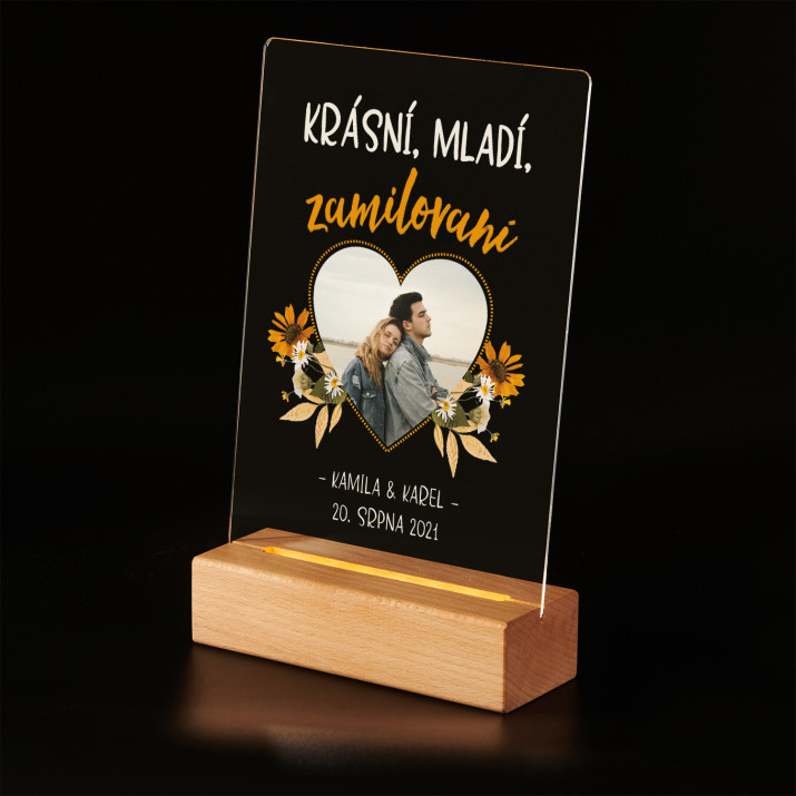 Krásní mladí zamilovaní - Tisk na akrylovém skle stojan LED