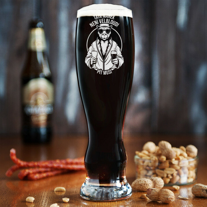 Táta není velbloud – Gravírovaná Sklenice na pivo