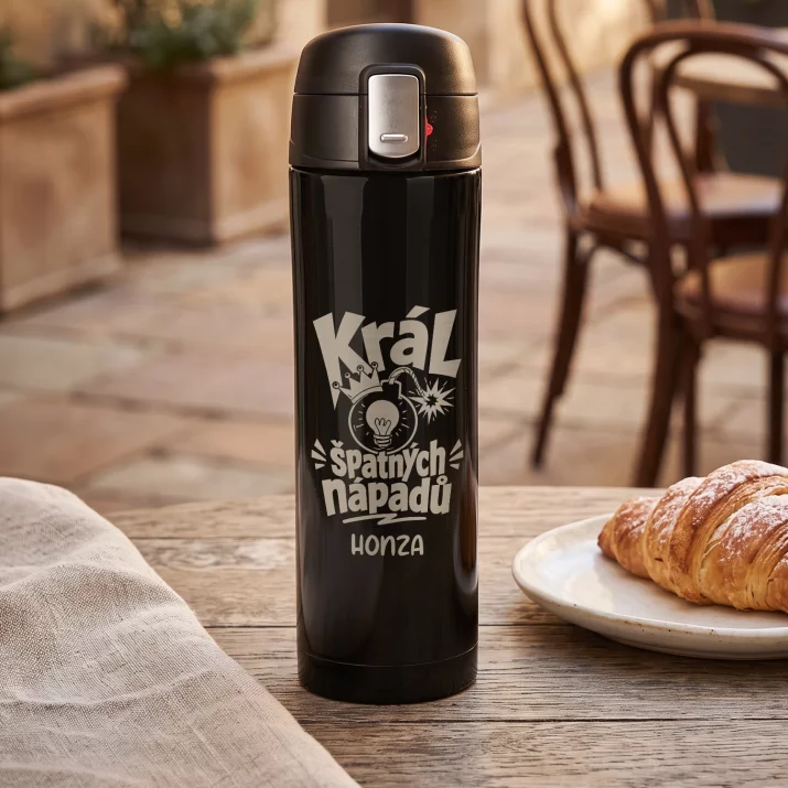 Termohrnek 440ml Pro Kamaráda Dárek Pro Muže: Král Špatných Nápadů