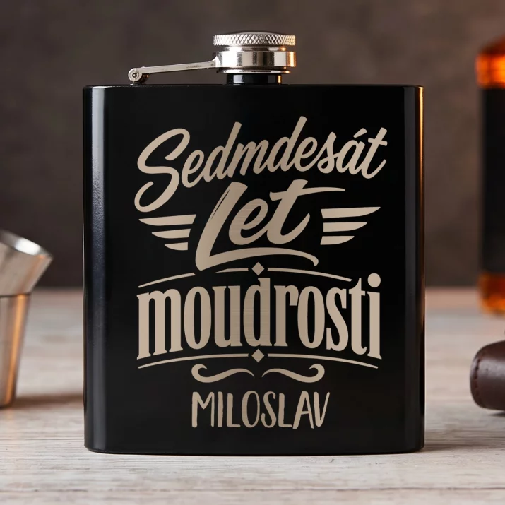Placatka S Gravírováním K 70 Dárek Pro 70Letého Muže : Sedmdesát Let Moudrosti Placatka S Gravírováním K 70 Dárek Pro 70Letého Muže : Sedmdesát Let Moudrosti