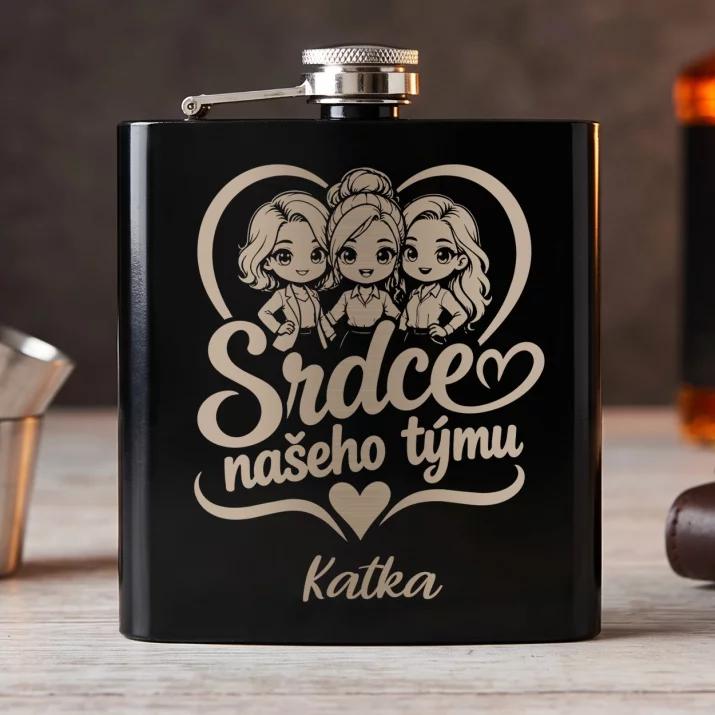 Placatka S Gravírováním K Výročí Firmy Dárek Pro Ženu: Srdce Našeho Týmu Placatka S Gravírováním K Výročí Firmy Dárek Pro Ženu: Srdce Našeho Týmu