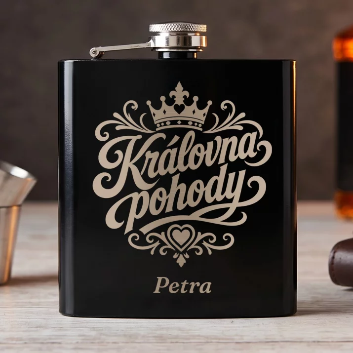 Placatka S Gravírováním Pro Starší Ženu Dárek Pro Ženu: Královna Pohody Placatka S Gravírováním Pro Starší Ženu Dárek Pro Ženu: Královna Pohody