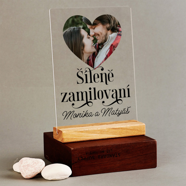 Šíleně zamilovaní - Tisk na akrylovém skle se stojanem