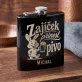 Placatka S Gravírováním Od Velikonočního Zajíčka Dárek Pro Muže: Zajíček Přinesl Pivo Placatka S Gravírováním Od Velikonočního Zajíčka Dárek Pro Muže: Zajíček Přinesl Pivo