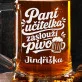 Půllitr Na Pivo Pro Učitelku Ke Dni Učitelů Dárek Pro Učitele Ženu: Pivní Pocta Učitelce Půllitr Na Pivo Pro Učitelku Ke Dni Učitelů Dárek Pro Učitele Ženu: Pivní Pocta Učitelce