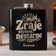 Placatka S Gravírováním Pro Zralého Muže Dárek Pro Muže: Zraje Stylově, Nestárne Placatka S Gravírováním Pro Zralého Muže Dárek Pro Muže: Zraje Stylově, Nestárne