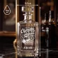 Karafa Na Vodku S Gravírováním Pro Čtyřicetiletého Muže Dárek K 40 Narozeninám Pro Muže: Čtyřicítka S Elegancí
