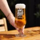 Pivní Sklenice Na Stopce Ke Dni Mužů Dárek Pro Muže: Král Gauče A Piva Pivní Sklenice Na Stopce Ke Dni Mužů Dárek Pro Muže: Král Gauče A Piva