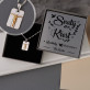 Křest - Ježíš na kříži: Stříbrný medailon s řetízkem