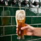 Sklenice Na Pivo S Gravírováním K 18 Dárek Pro Muže: Oficiálně Dospělý, Pořád