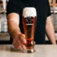 Sklenice Na Pivo S Gravírováním Pro Strýce Dárek Pro Muže: Strýc, Co To Nějak Spraví