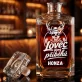 Personalizovaná Karafa Na Whisky Pro Myslivce Dárek Pro Muže: Lovec Plný Příběhů Personalizovaná Karafa Na Whisky Pro Myslivce Dárek Pro Muže: Lovec Plný Příběhů