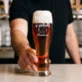 Sklenice Na Pivo S Gravírováním Pro Muže Ve 50 Letech Dárek K 50 Narozeninám Pro Muže: Padesát A Pořád V Pohodě Sklenice Na Pivo S Gravírováním Pro Muže Ve 50 Letech Dárek K 50 Narozeninám Pro Muže: Padesát A Pořád V Pohodě