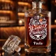 Personalizovaná Karafa Na Whisky Pro Přítelkyni Dárek Ke Dni Dívek Pro Ženu: Mistryně Svého Řemesla Personalizovaná Karafa Na Whisky Pro Přítelkyni Dárek Ke Dni Dívek Pro Ženu: Mistryně Svého Řemesla